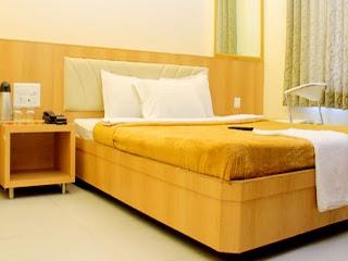 Hotel Sai Gurusthan